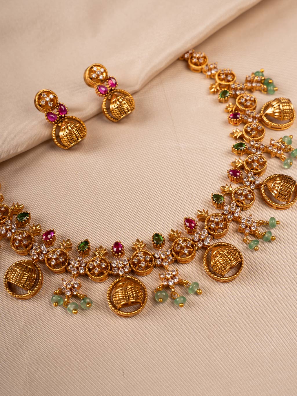 antique temple jewellery with earring