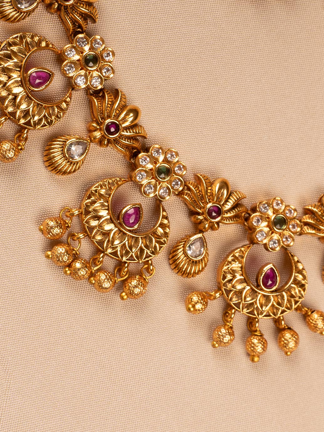 artificial jewellery women